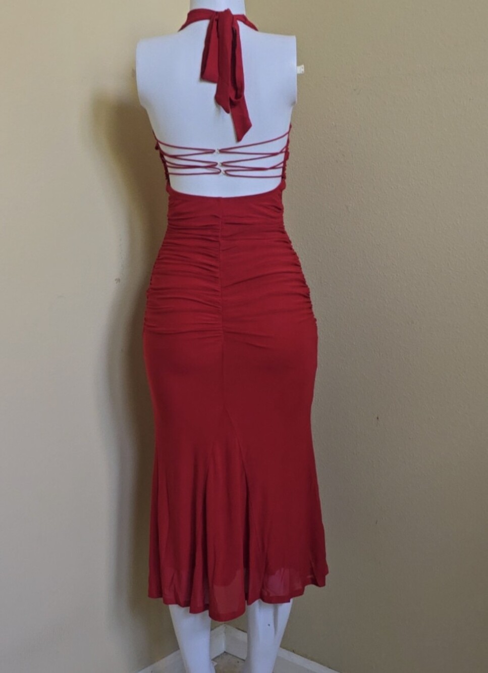 Women’s Red Ruched Strappy-Back Midi Dress